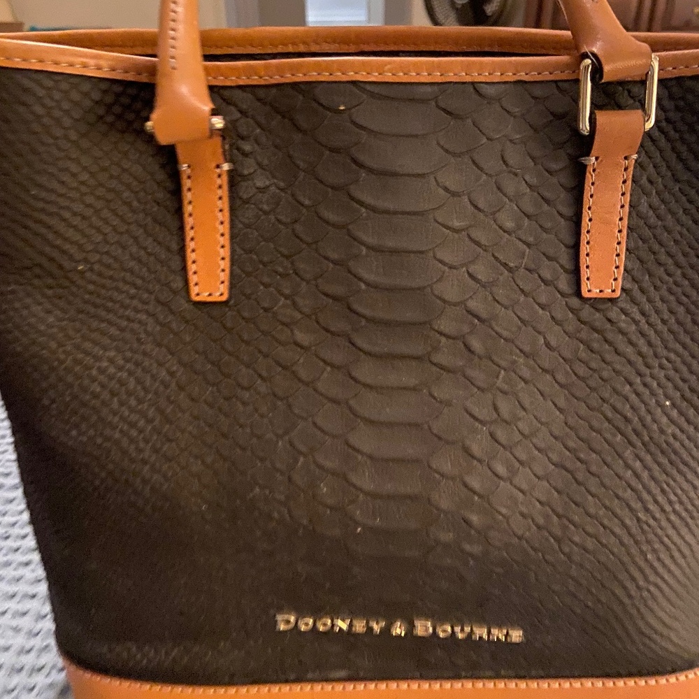 Dooney Bourke purse